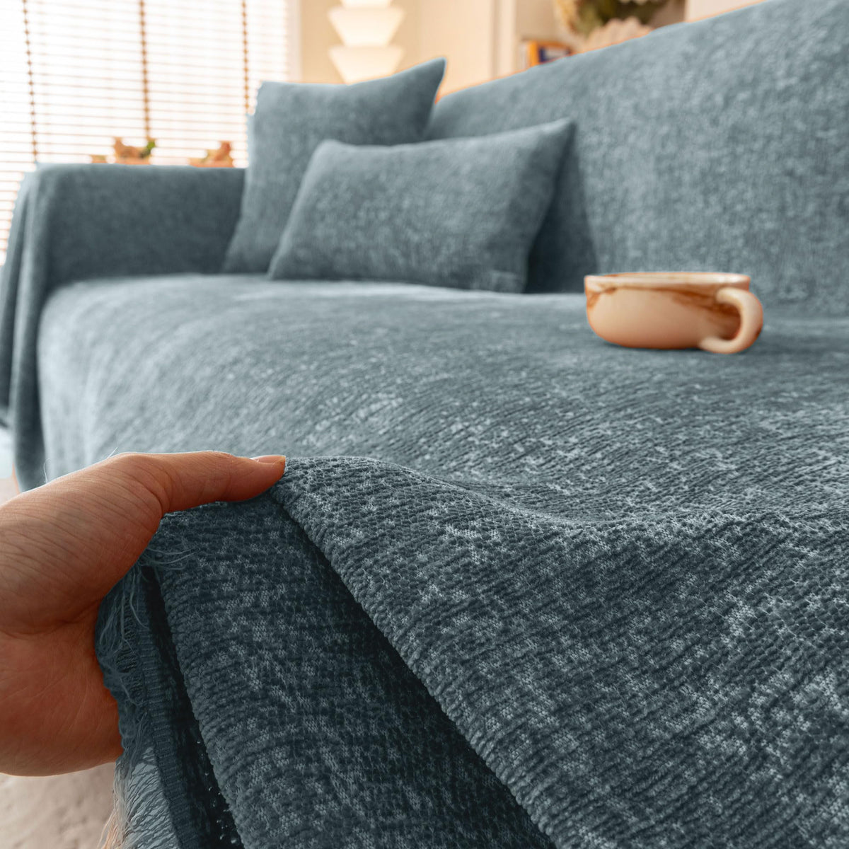 ROOMLIFE Thicked Striped Couch Cover with Tassel Blue Chenille Sofa Cover Blanket for Sectional Sofa, Soft Sofa Slipcovers for L Shaped Love Seat 2-3 Cushion Couch Anti Slip Sofa Protector, 71"x118"
