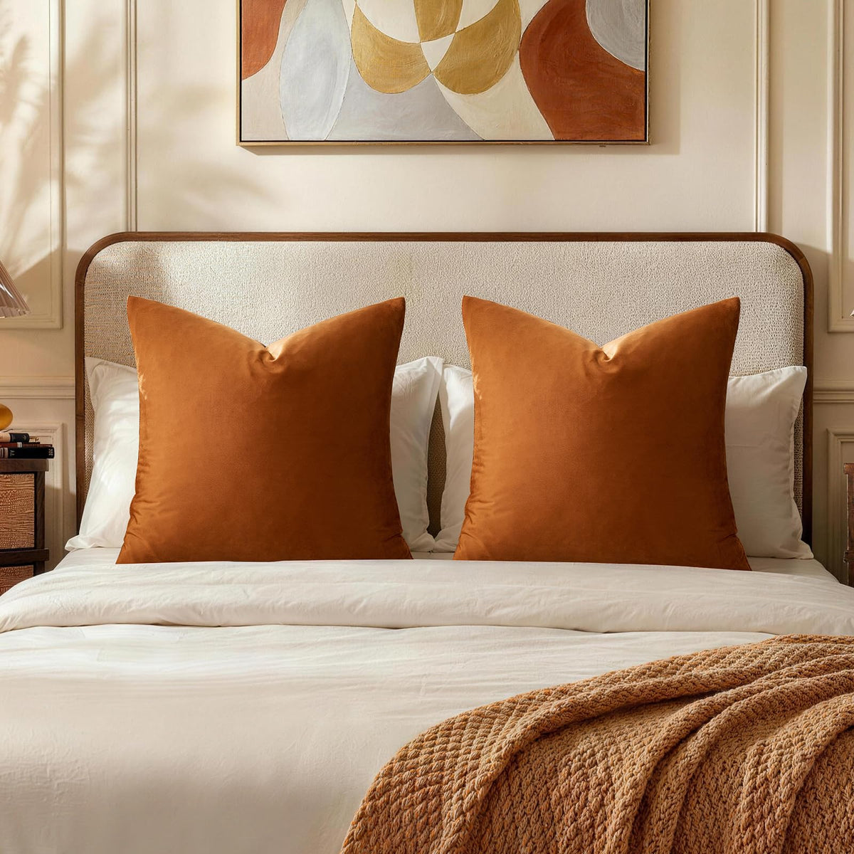 GIGIZAZA Gold Velvet Pillow Covers 18x18 Decorative Pillows Pack of 2