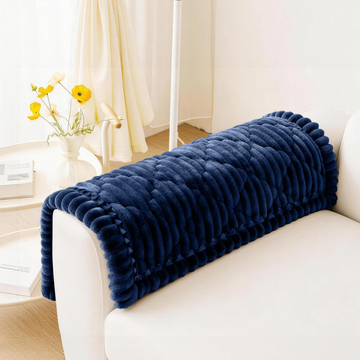 PuTian 100% Waterproof Fuzzy Couch Cover for Dogs White 27.6"x59"