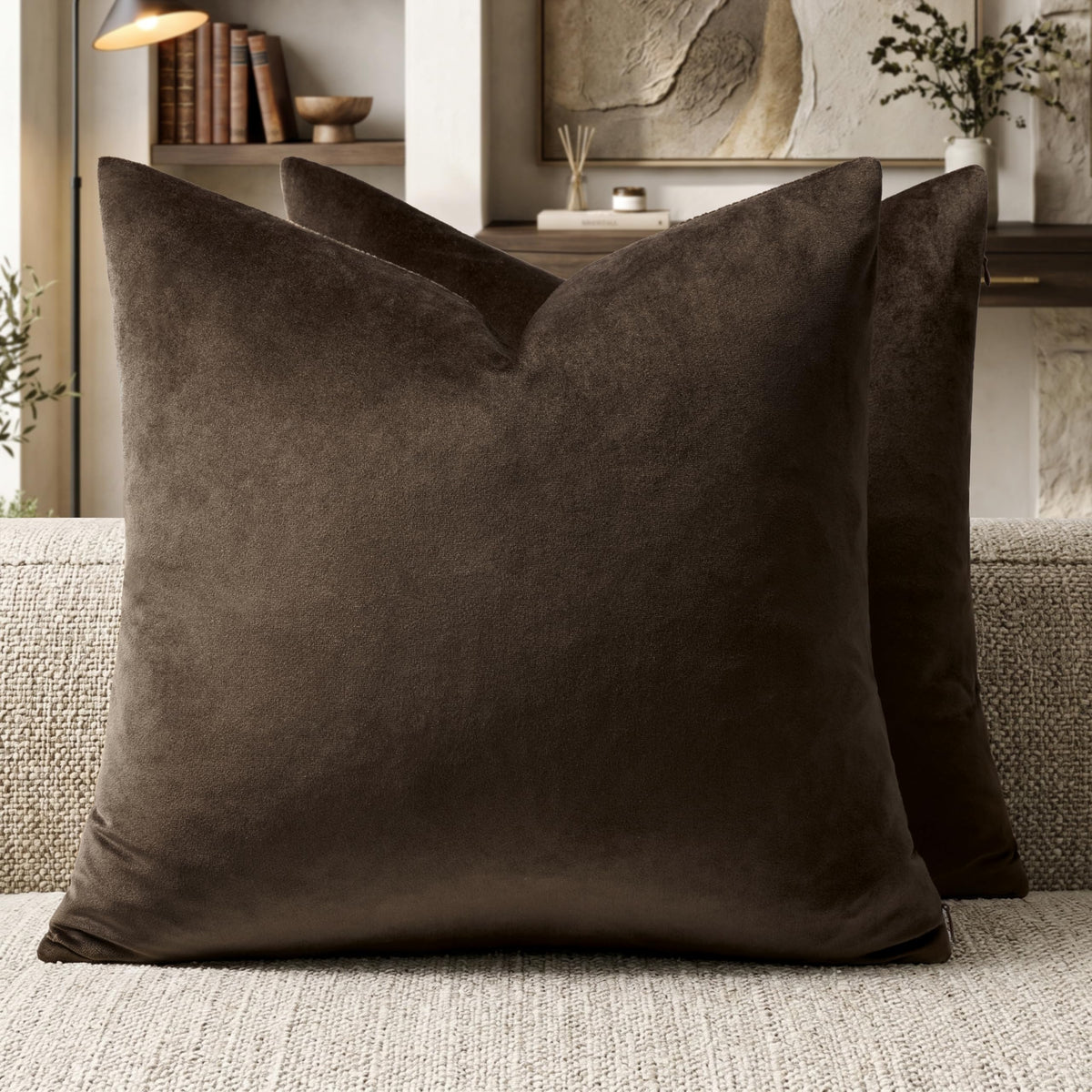GIGIZAZA Gold Velvet Pillow Covers 18x18 Decorative Pillows Pack of 2