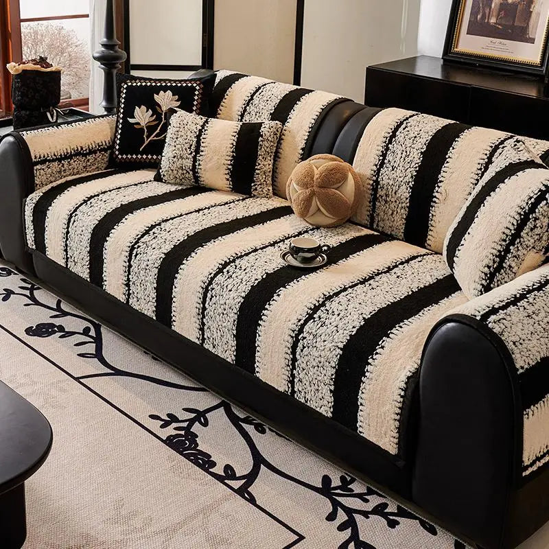 【SlumberHome】 Solid Color Quilted Sofa Cover - 1 Count Soft Couch Cover for Sofa, Non-slip Cushion Protector for Home Living Room, Bedroom