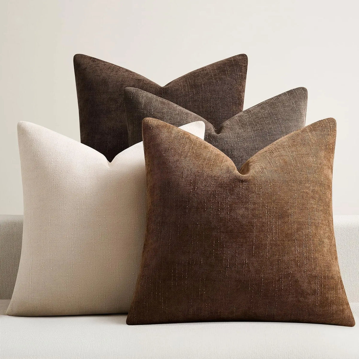 4Pcs Throw Pillow Covers 18x18 Inch / 20x20 Inch Chenille Textured Neutral Brown Soft Pillow Covers Solid Decorative Farmhouse Cushion Covers Home Boho Western Decor for Couch Sofa Bed Living Room Bedroom Decor