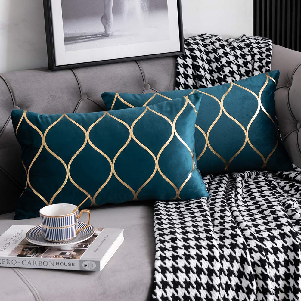 DEZENE Gold Velvet Throw Pillow Covers: 2 Pack 18x18 Inch Square Decorative Pillow Cases for Bedroom Sofa Couch Living Room, Light Grey