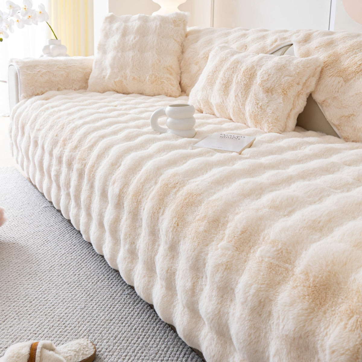 Faux Fur Sofa Cover, Rabbit Plush Couch Cover, Non-Slip Couch Covers Washable, Cosy Plush Sofa Slipcover, Furniture Protector for L Shaped(1pc/ White /36"x70")