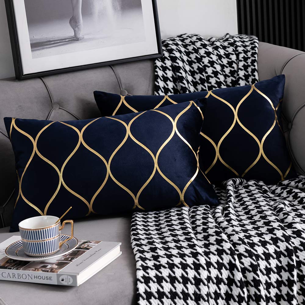 DEZENE Gold Velvet Throw Pillow Covers: 2 Pack 18x18 Inch Square Decorative Pillow Cases for Bedroom Sofa Couch Living Room, Light Grey