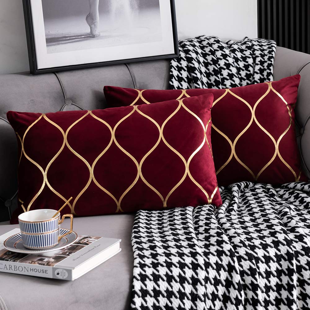 DEZENE Gold Velvet Throw Pillow Covers: 2 Pack 18x18 Inch Square Decorative Pillow Cases for Bedroom Sofa Couch Living Room, Light Grey