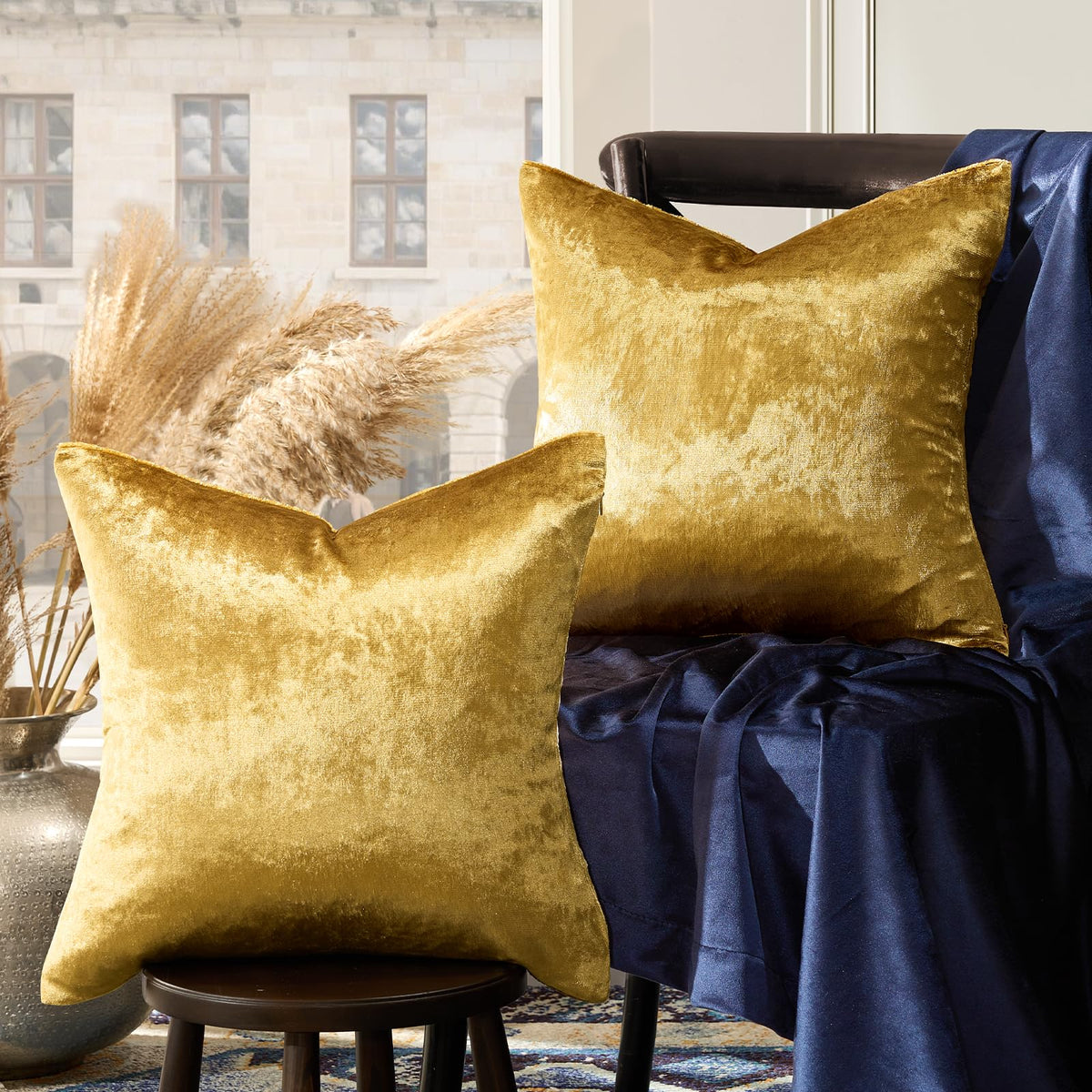 GIGIZAZA Gold Velvet Pillow Covers 18x18 Decorative Pillows Pack of 2