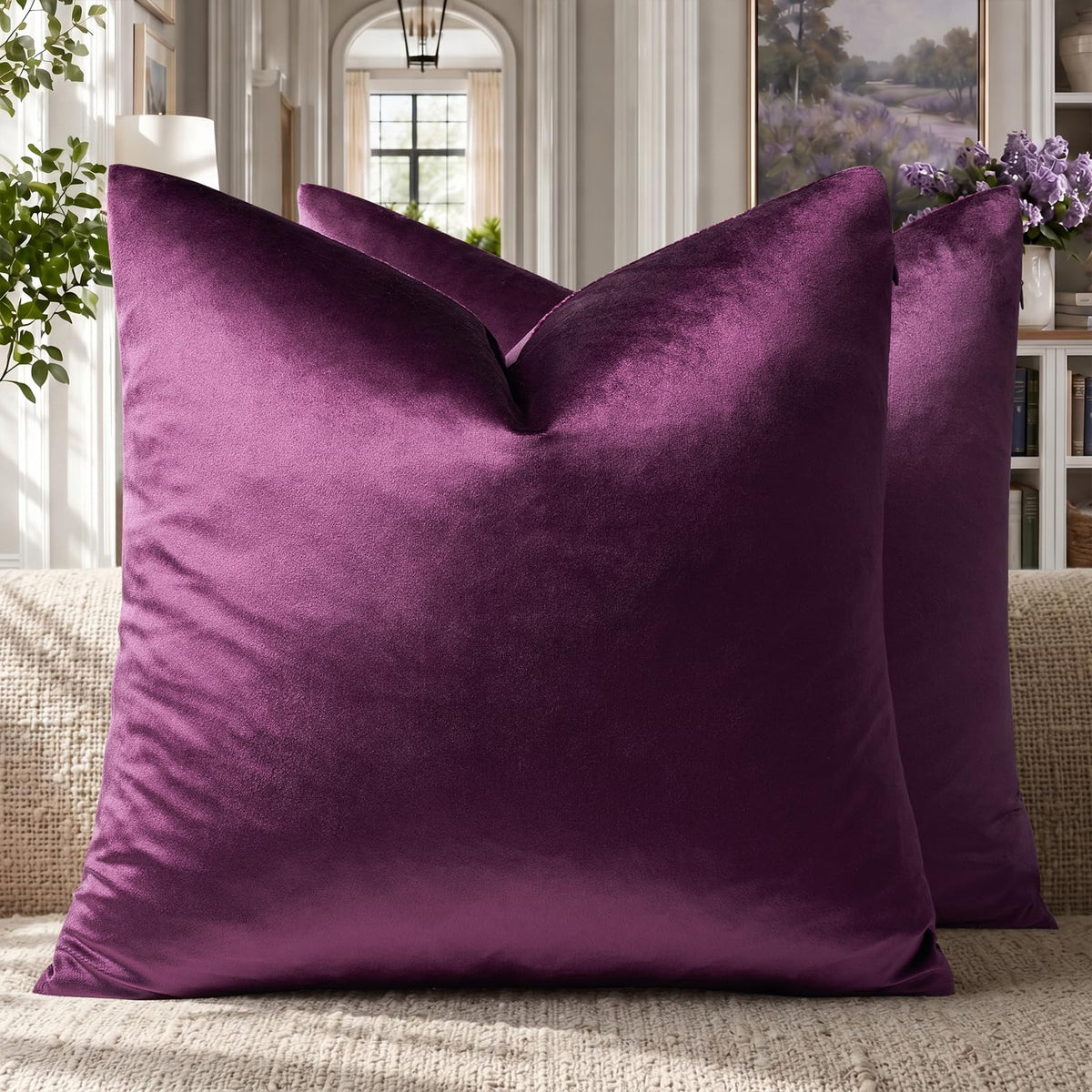 GIGIZAZA Gold Velvet Pillow Covers 18x18 Decorative Pillows Pack of 2