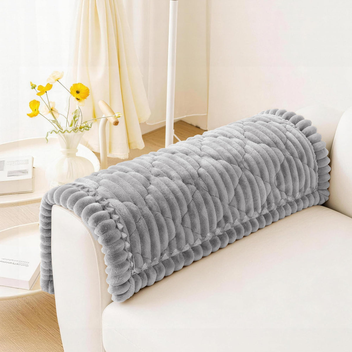 PuTian 100% Waterproof Fuzzy Couch Cover for Dogs White 27.6"x59"