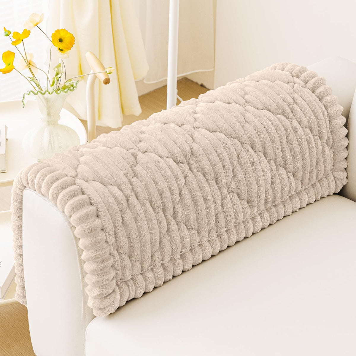 Smiry Couch Cover for Dogs Washable, Non Slip Fuzzy Pet Sofa Protector
