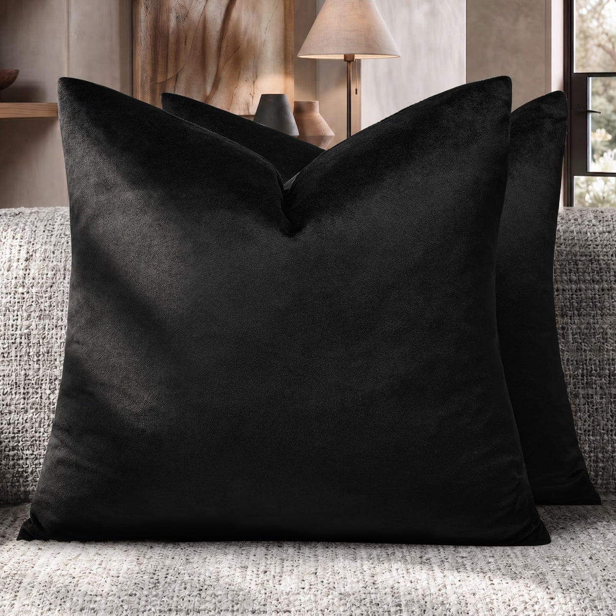 GIGIZAZA Gold Velvet Pillow Covers 18x18 Decorative Pillows Pack of 2