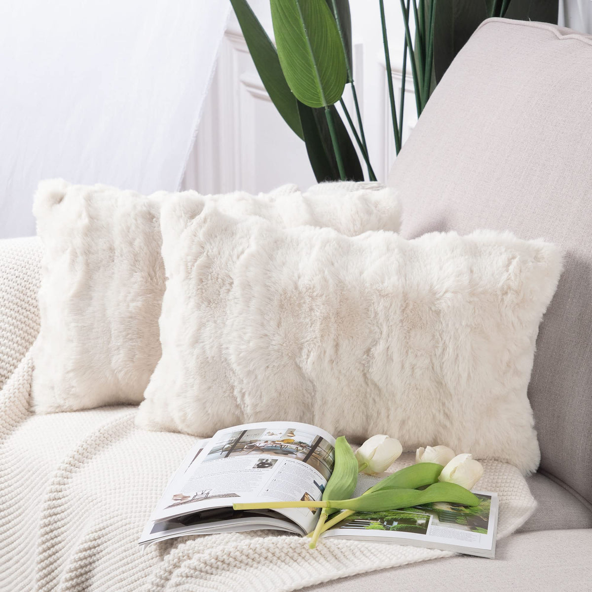 MADIZZ Pack of 2 Thick Plush Faux Wool Throw Pillow Covers Soft Boho Throw Pillows Luxurious Cushion Covers for Couch Sofa Bedroom Living Room Home Decor 18x18 Inch Cream