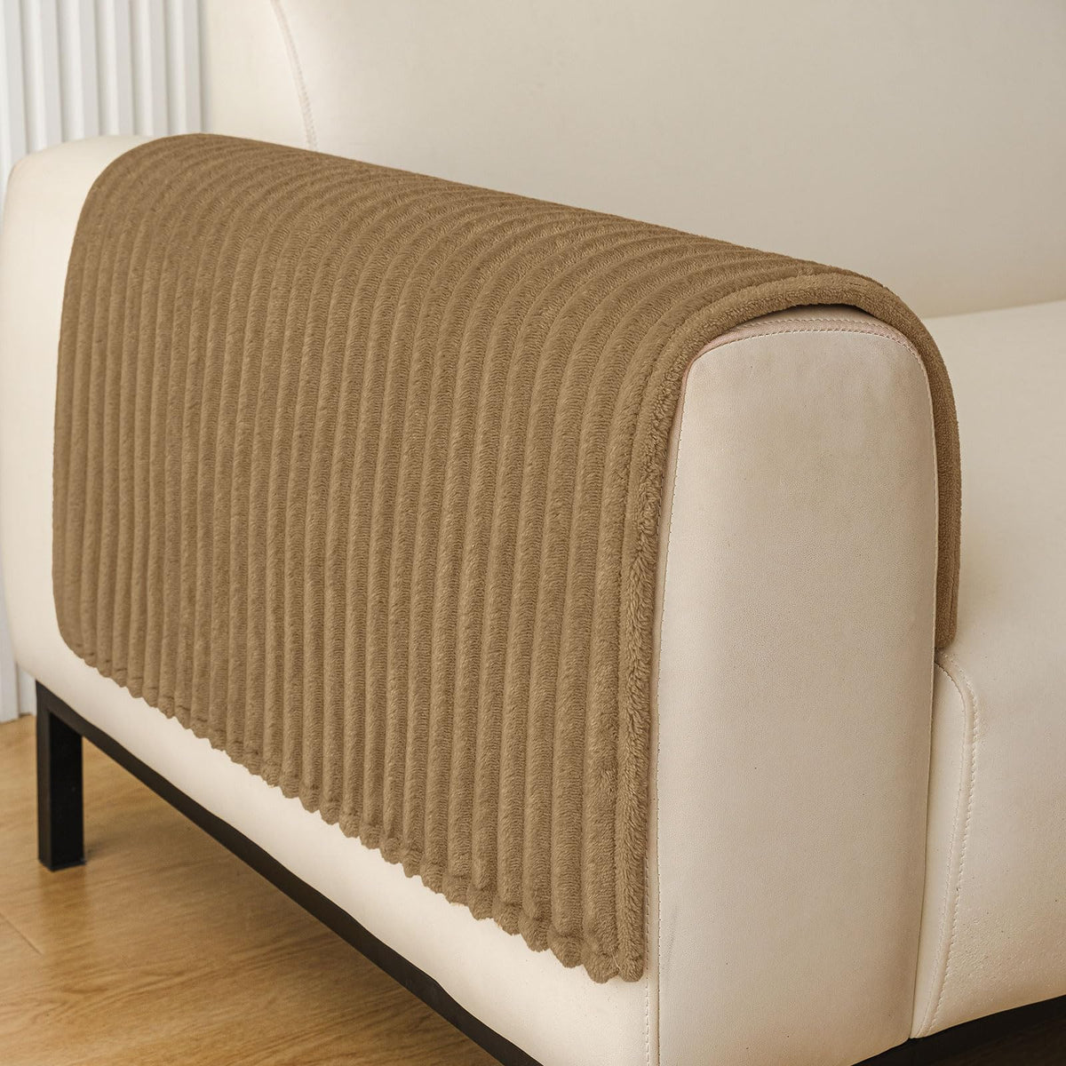 hyha Waterproof Couch Cover for Dogs, Non-Slip Pet Sofa Covers Washable