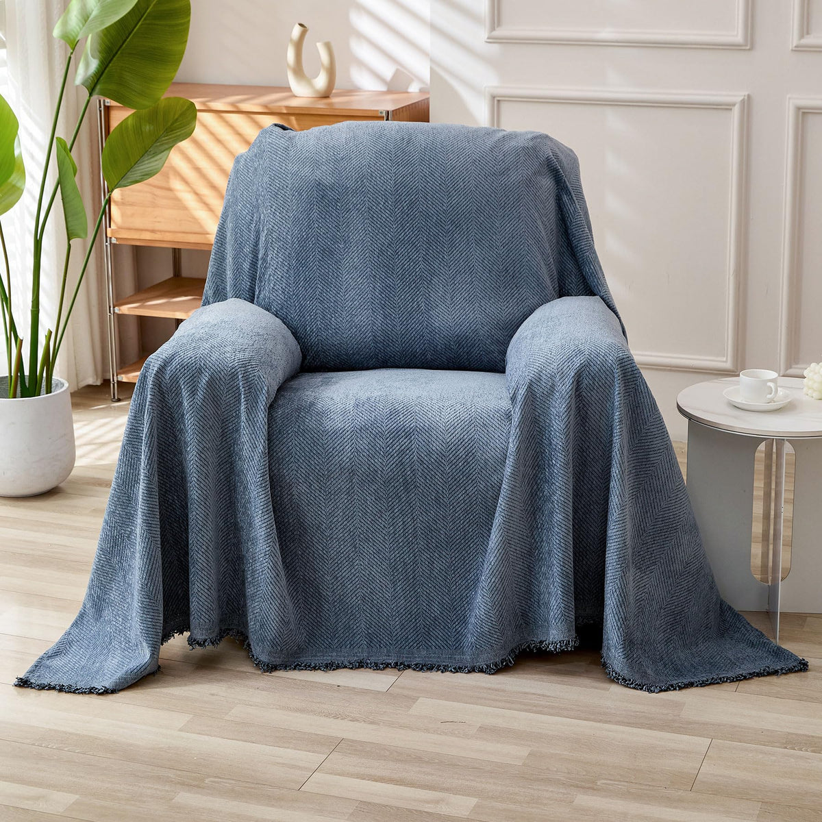 HAOMAIJIA Non Slip couch cover sofa covers for 3 cushion couch Washable sectional couch covers for Dogs pet Furniture Protector Couch Cover Blanket for Living Room (Off white, 91"x150")