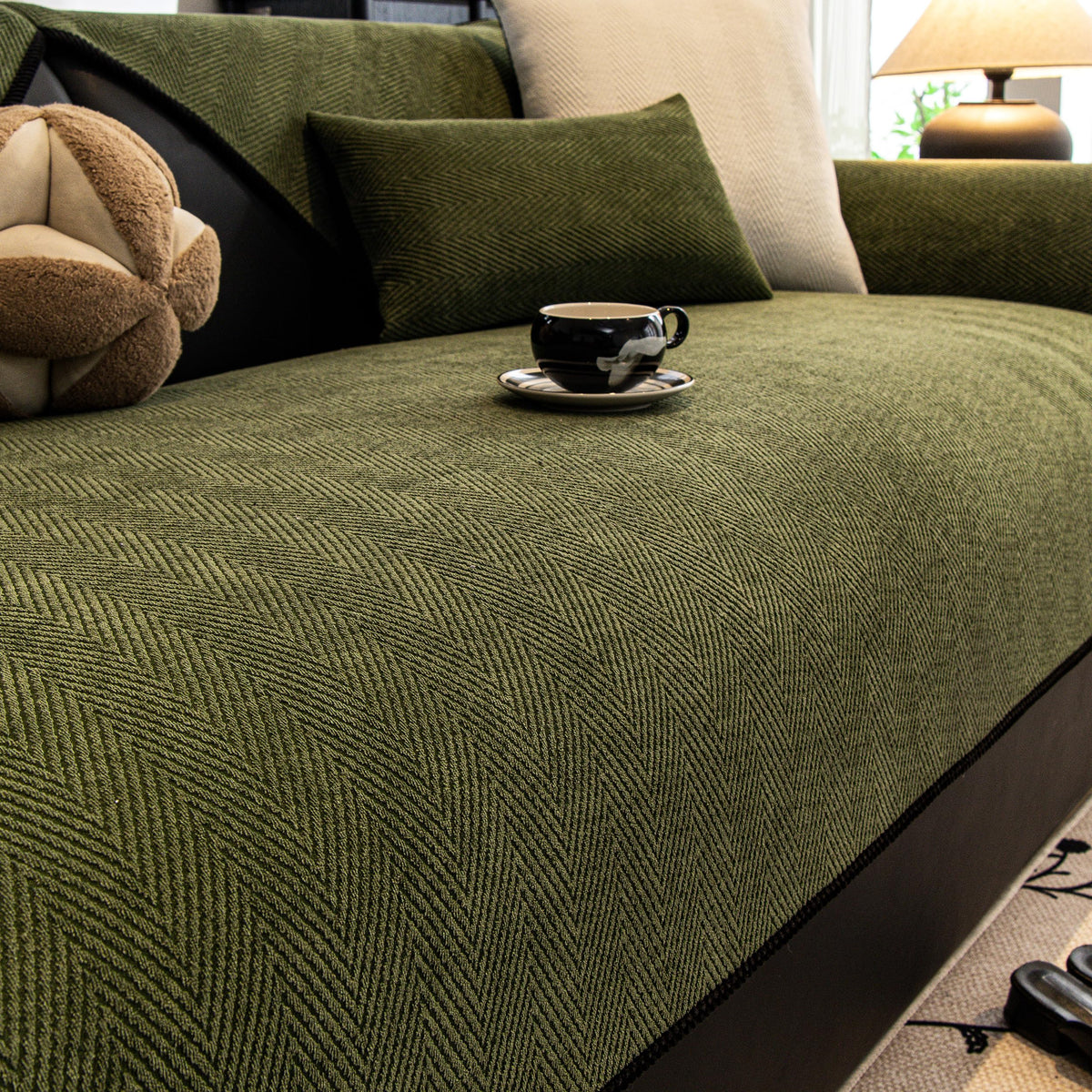 Waterproof Chenille Couch Cover, Non-Slip Sofa Cover for 3 Cushion