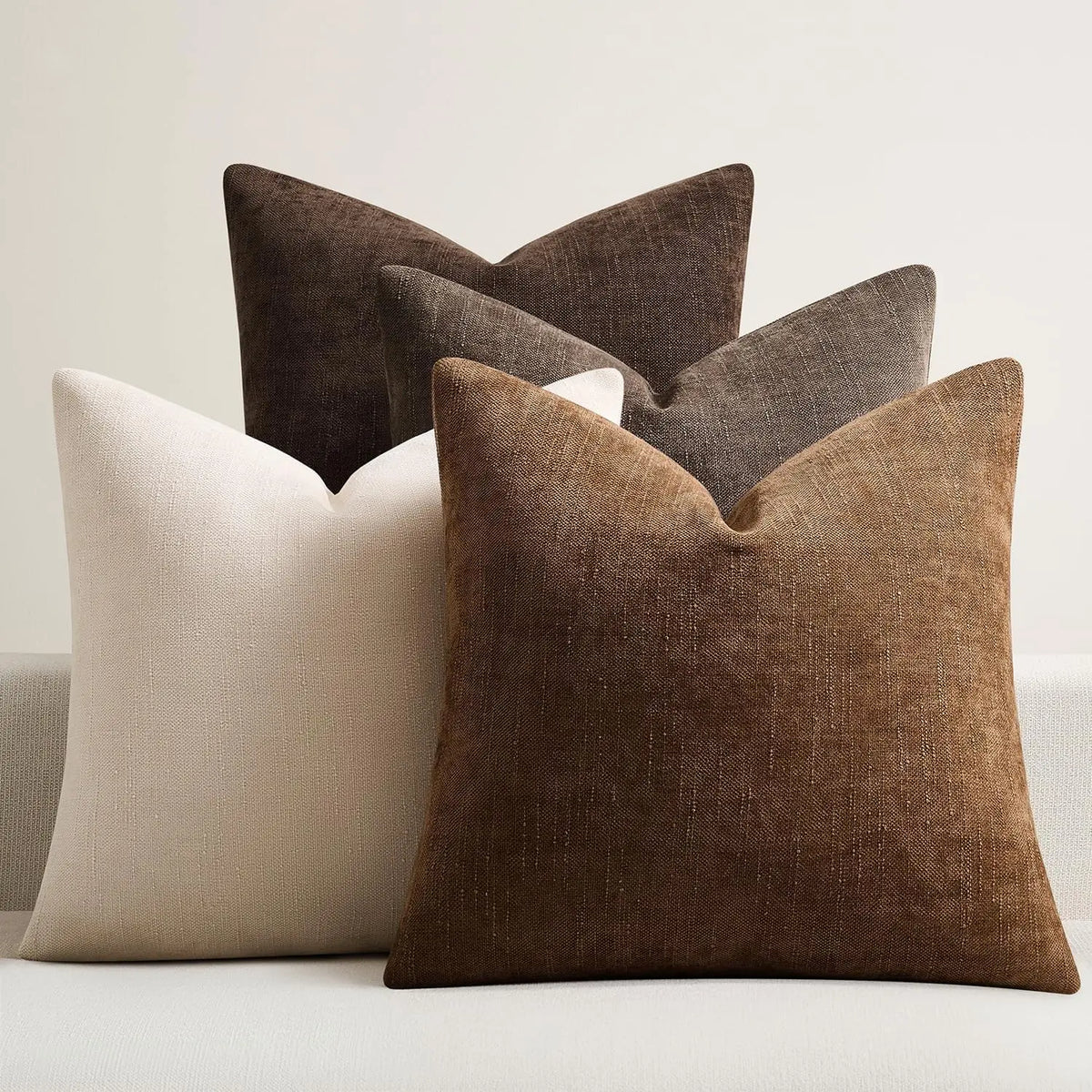4Pcs Throw Pillow Covers 18x18 Inch / 20x20 Inch Chenille Textured Neutral Brown Soft Pillow Covers Solid Decorative Farmhouse Cushion Covers Home Boho Western Decor for Couch Sofa Bed Living Room Bedroom Decor